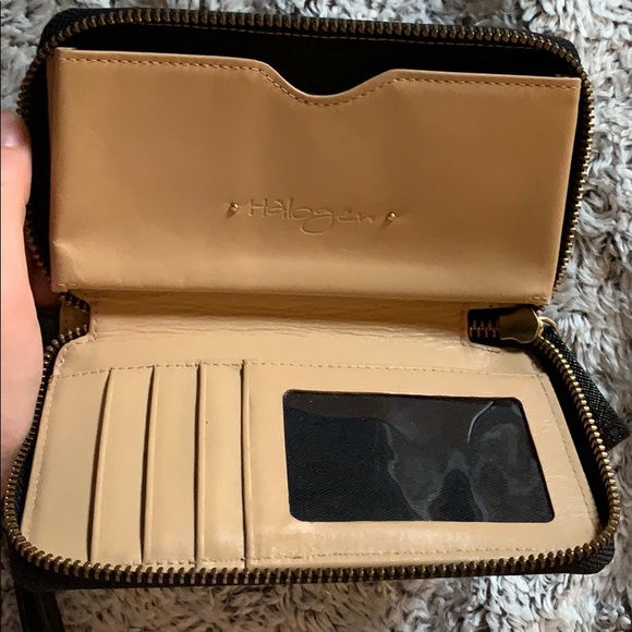 Wallet - Picture 2 of 2